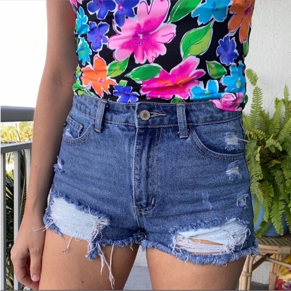 KanCan Medium Wash Ripped Distressed Denim Jean Cutoff Shorts S